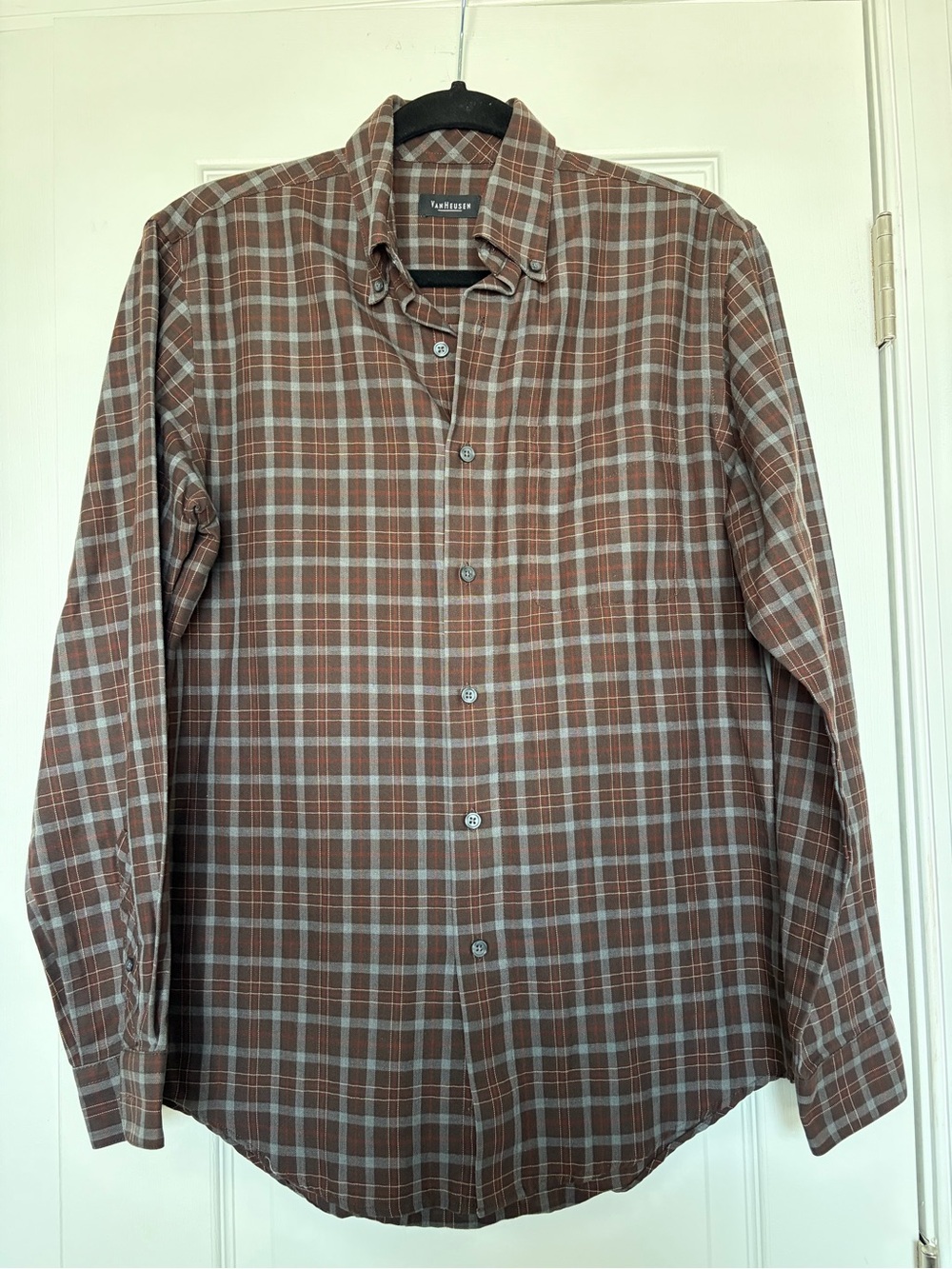 Van Heusen Brown Cream Plaid Button-Down Shirt Long Sleeve Casual Mens M